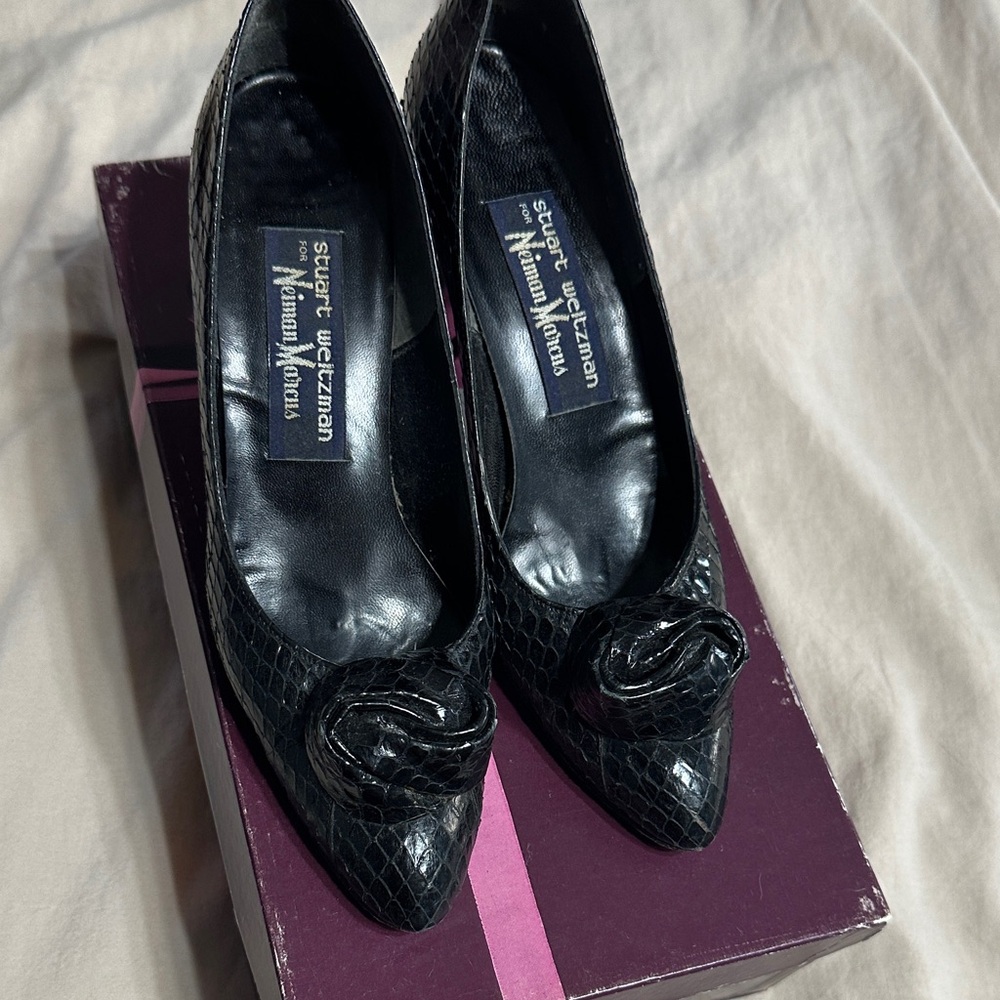 Vintage Stuart Weitzman Black Snakeskin Heels